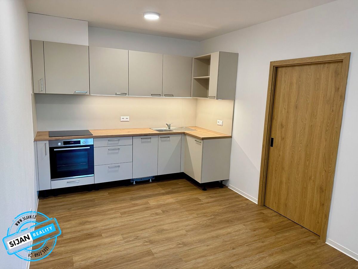 Pronájem bytu 3+kk 56 m²